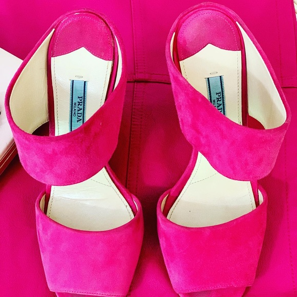 Prada pink wedge platform sandals - Picture 4 of 7